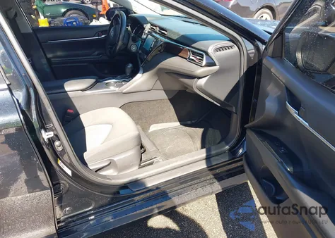 2018 Toyota Camry Le из США, поврежденный, VIN JTNB11HK9J3009390